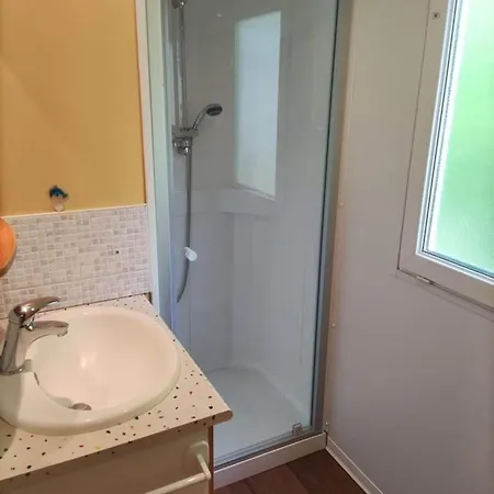 Szálloda Les Tilleuls Du Caminel Mobile 97